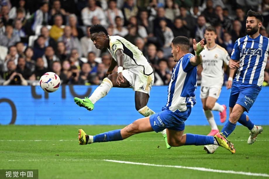 同时其防守 同时其防守