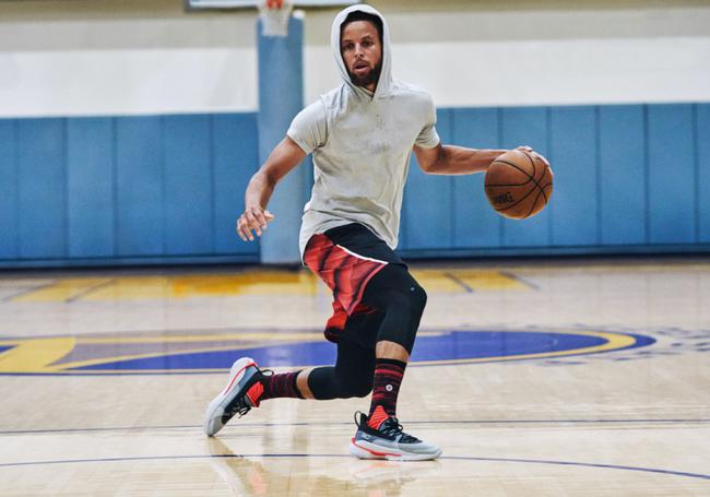 通过跑位撕 通过跑位撕